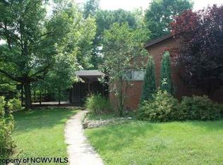 756 Mountainview Rd, Morgantown, WV 26508