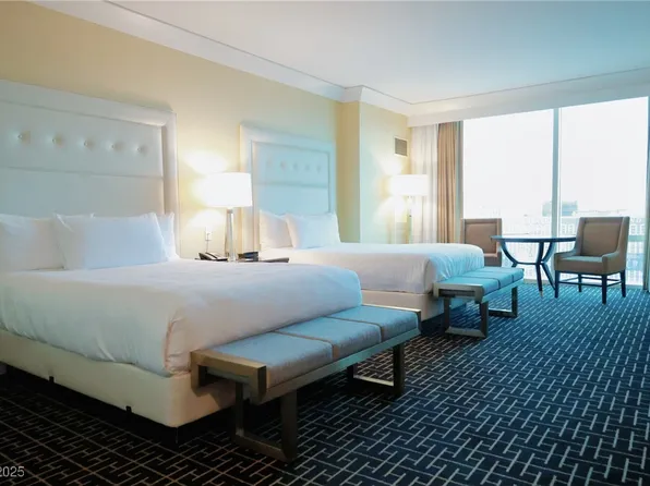 2000 N Fashion Show Dr Unit 4227, Paradise, NV 89109