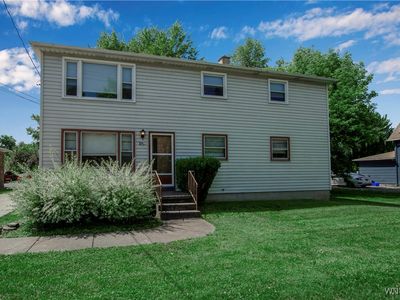 841 E Robinson St, North Tonawanda, NY, 14120