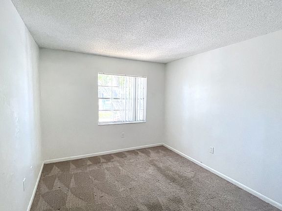 2nd image of 2511 N Alafaya Trl #17-1