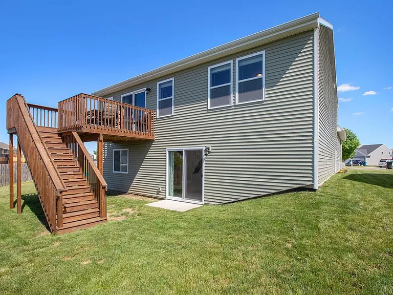 1328 Ellery Grove Ct — Photo 22