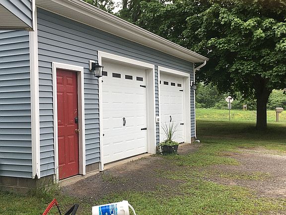 2 Car garage