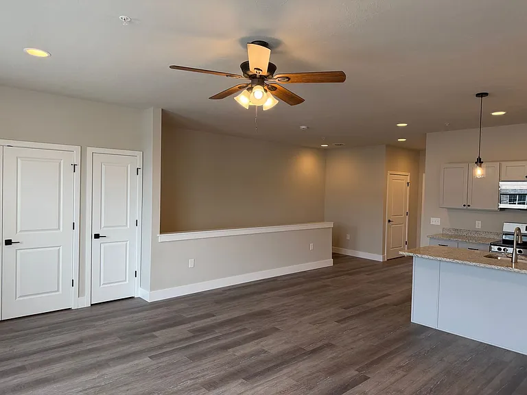Salem Run Apartments Phase 2 — Photo 254