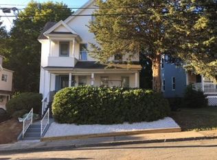17 Walnut St, Ware, MA 01082