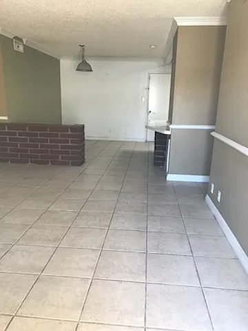 4 bed, 1777 sqft, $2,300 — Photo 4