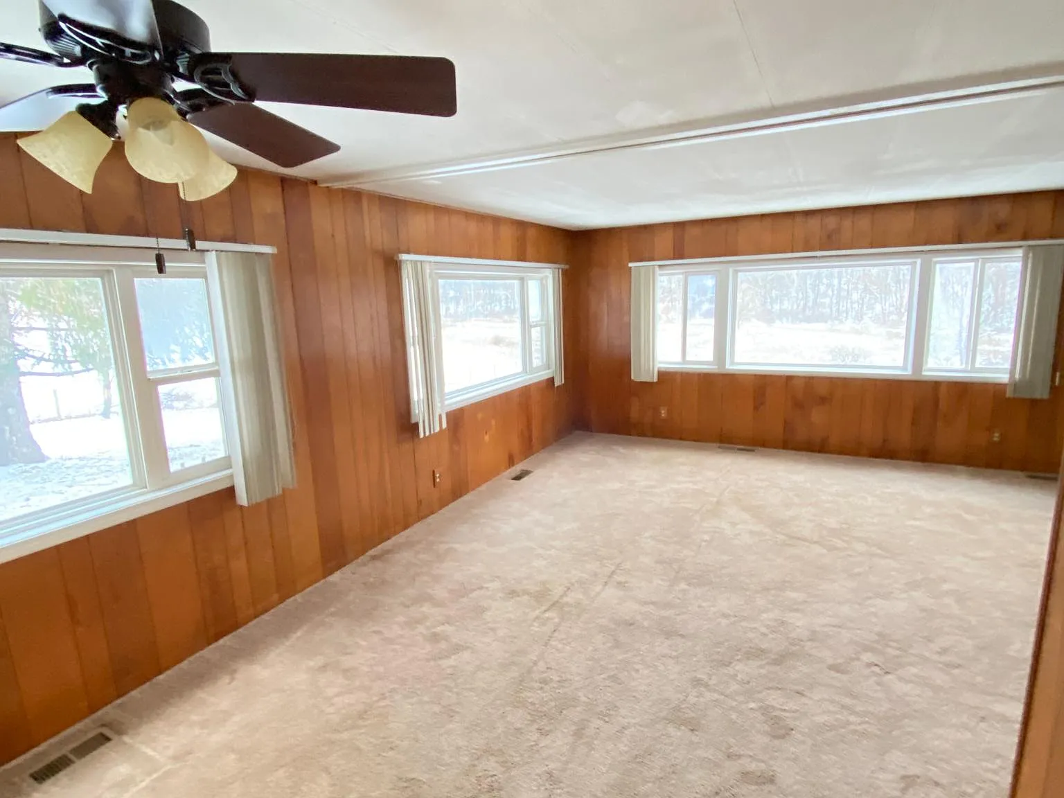 3 bed, 1500 sqft, $1,800 — Photo 2