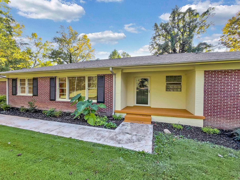 1st image of 3823 Maid Marion Ln