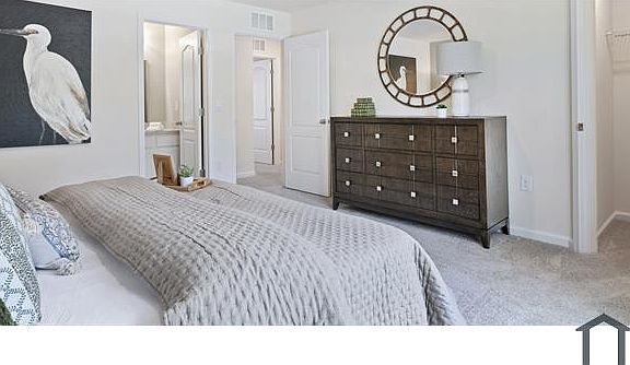 4th image of 230 Aralia Ln