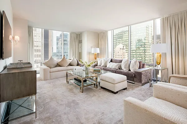 Rented by Keller Williams NYC | media 17