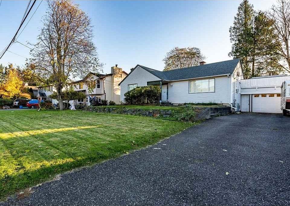 1st image of 8772 Bellevue Dr