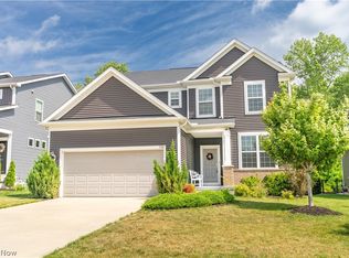 1720 Cobham Ln, Wadsworth, OH 44281