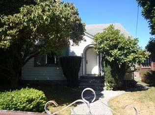 2705 38th Ave SW, Seattle, WA 98126