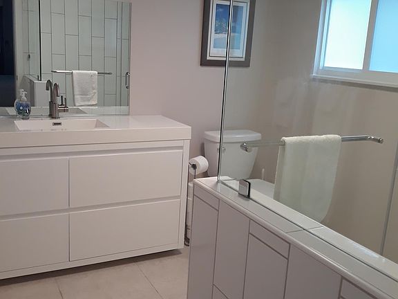 4th image of 3241 NE 15th St #3