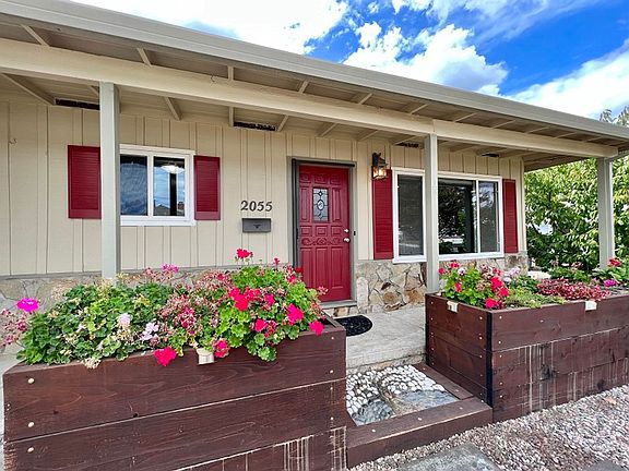 3rd image of 2055 Coronado Ave
