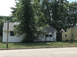 228 E 3rd St, Manteno, IL 60950