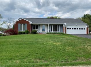 1989 Sunset Dr, New Concord, OH 43762