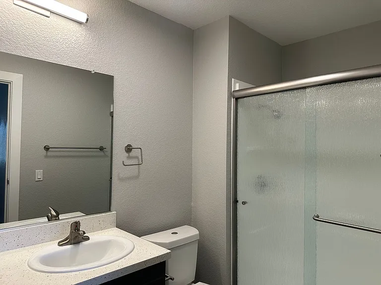 Corona Pointe Resort — Photo 158