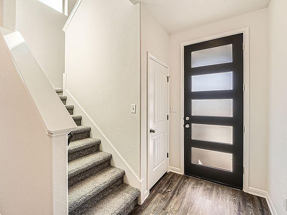 7th image of this home