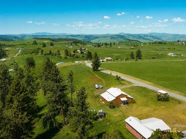 680 Pleasant Valley Rd, Stites, ID 83552