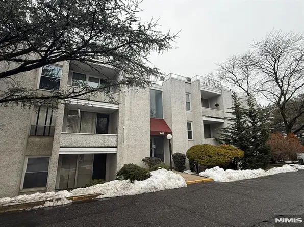 462 River Rd APT C, Nutley, NJ 07110