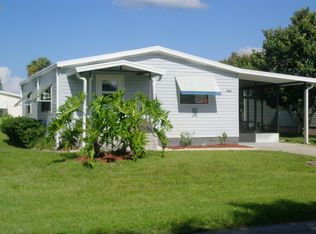 2120 E Lakeview Dr, Sebastian, FL 32958