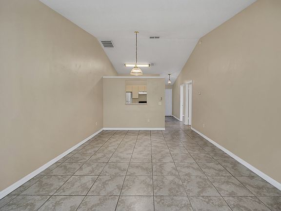 5th image of 2995 W Main St