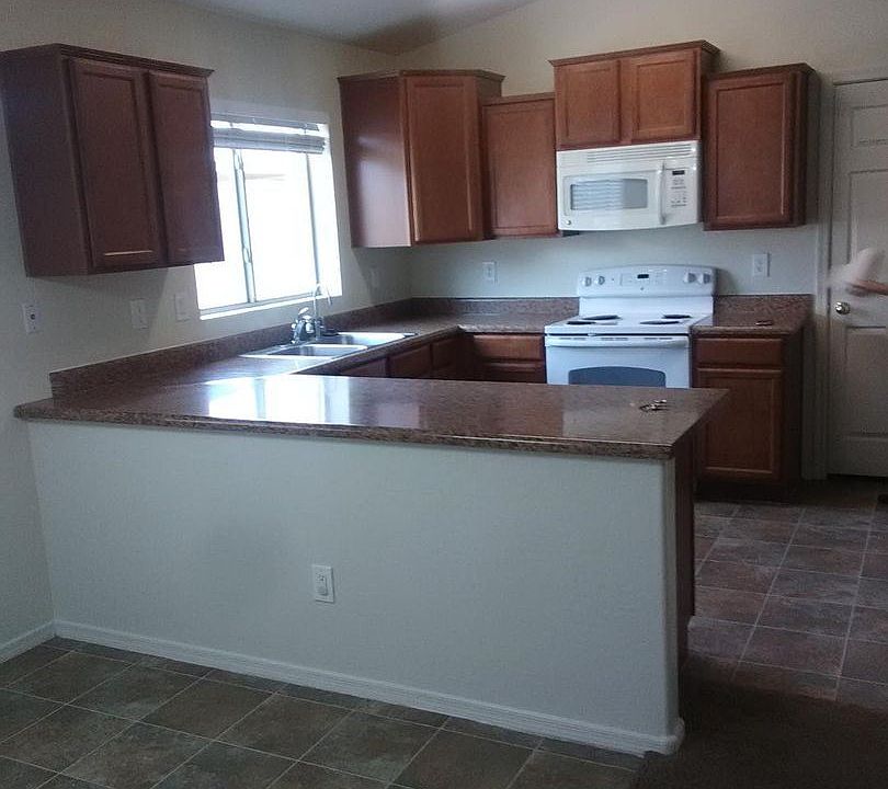 2nd image of 37336 W Amalfi Ave