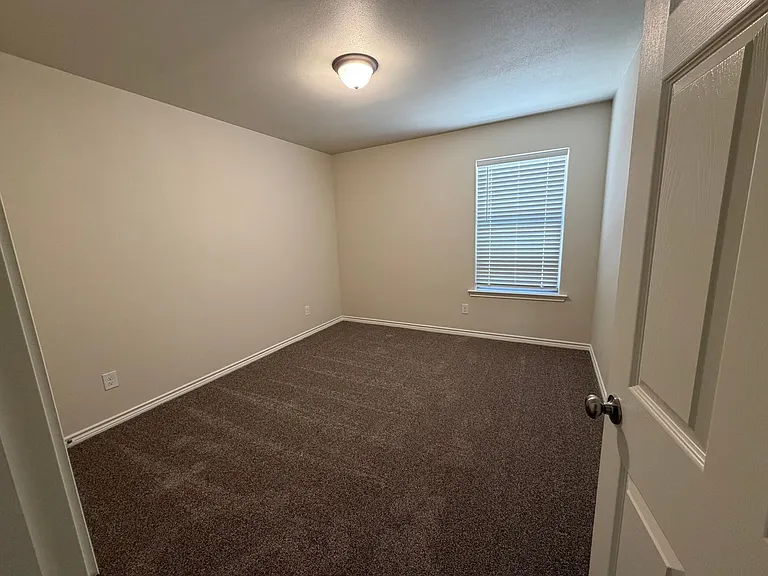 1300 Bajada St — Photo 12