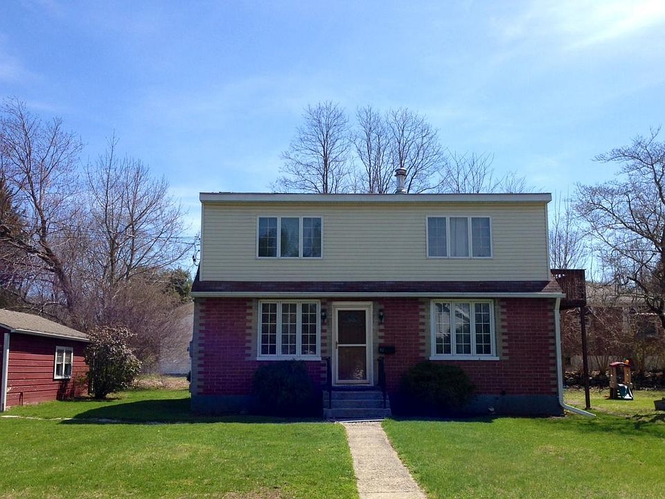 Laurel Avenue, Naugatuck. CT