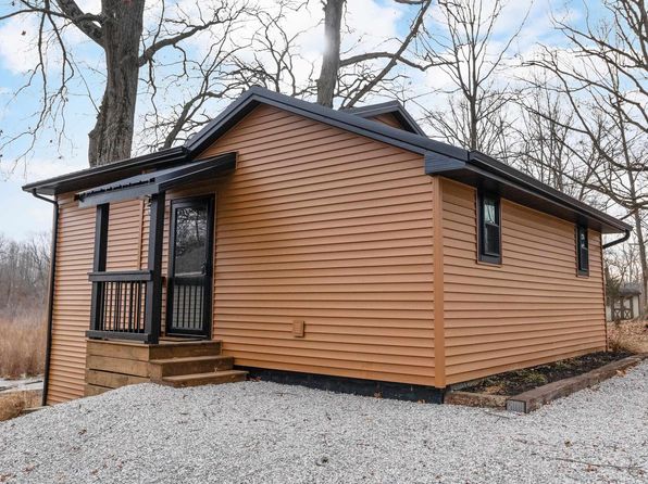 5605 W Partridge Dr, Mentone, IN 46539
