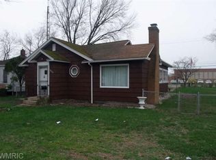 1879 Nevada St, Muskegon, MI 49441
