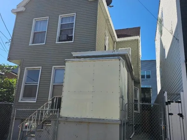 292 Governor St, Paterson City, NJ 07501