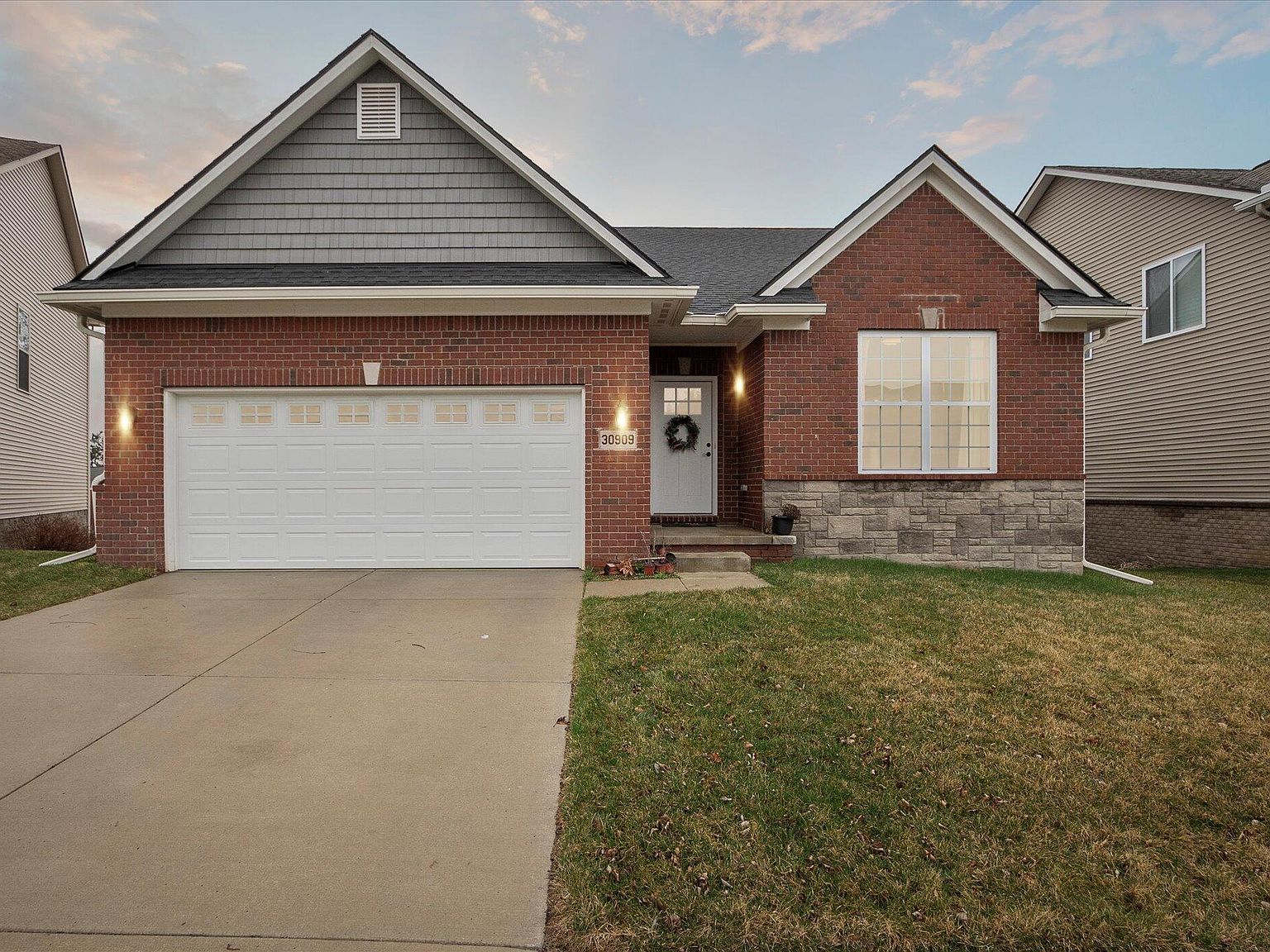 30909 Asbury Hill Ct, New Hudson, MI 48165 | Zillow