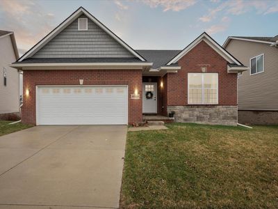 30909 Asbury Hill Ct, New Hudson, MI, 48165