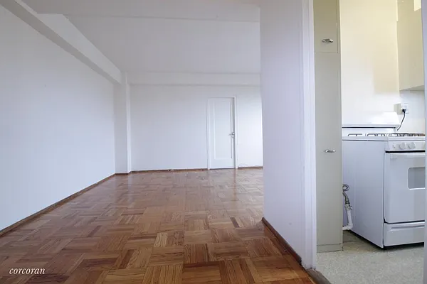 Rented by Corcoran | media 3