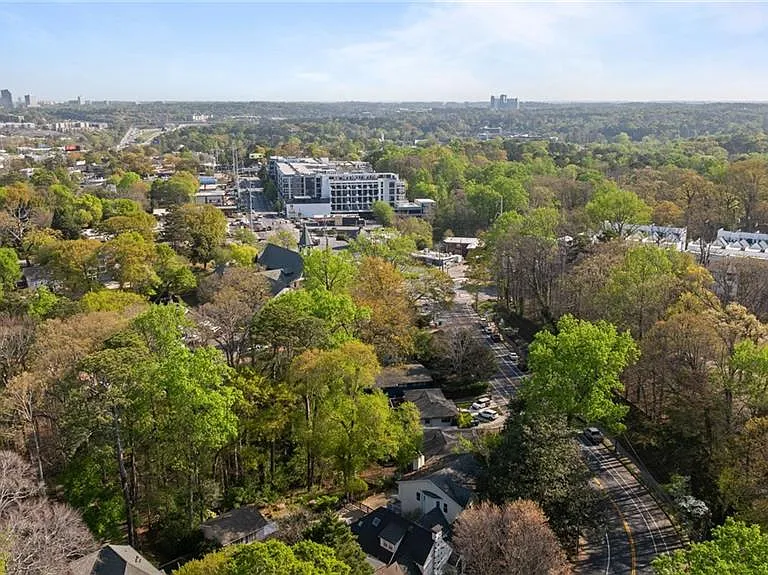 578 Montgomery Ferry Rd NE — Photo 35