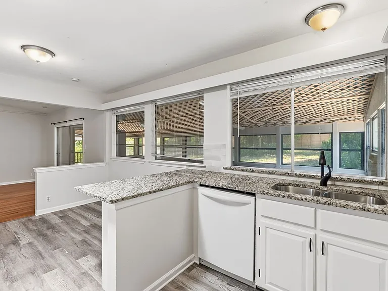 1409 Desert Quail Ln — Photo 10