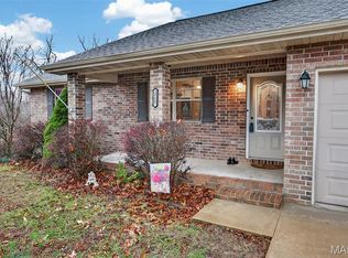 20607 London Ln, Waynesville, MO 65583