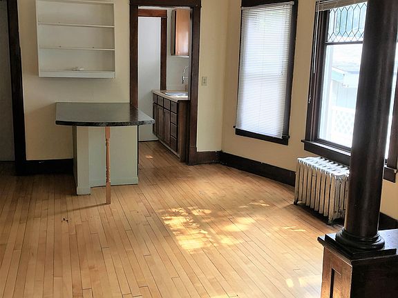 Dining room / Kitchen