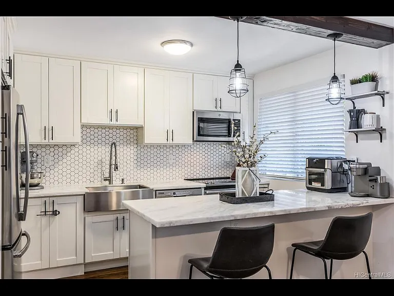 94-1402 Lanikuhana Ave #426 — Photo 8