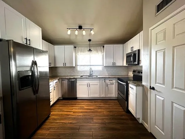 1410 W Cerrada Colima — Photo 22