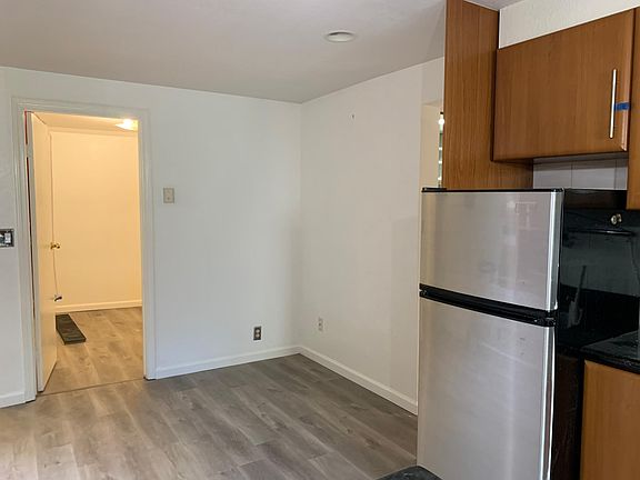 2nd image of 1284 21st Ave #A