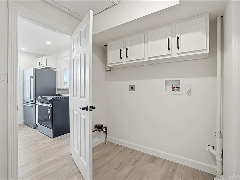 3924 Fulton Ave — Photo 23