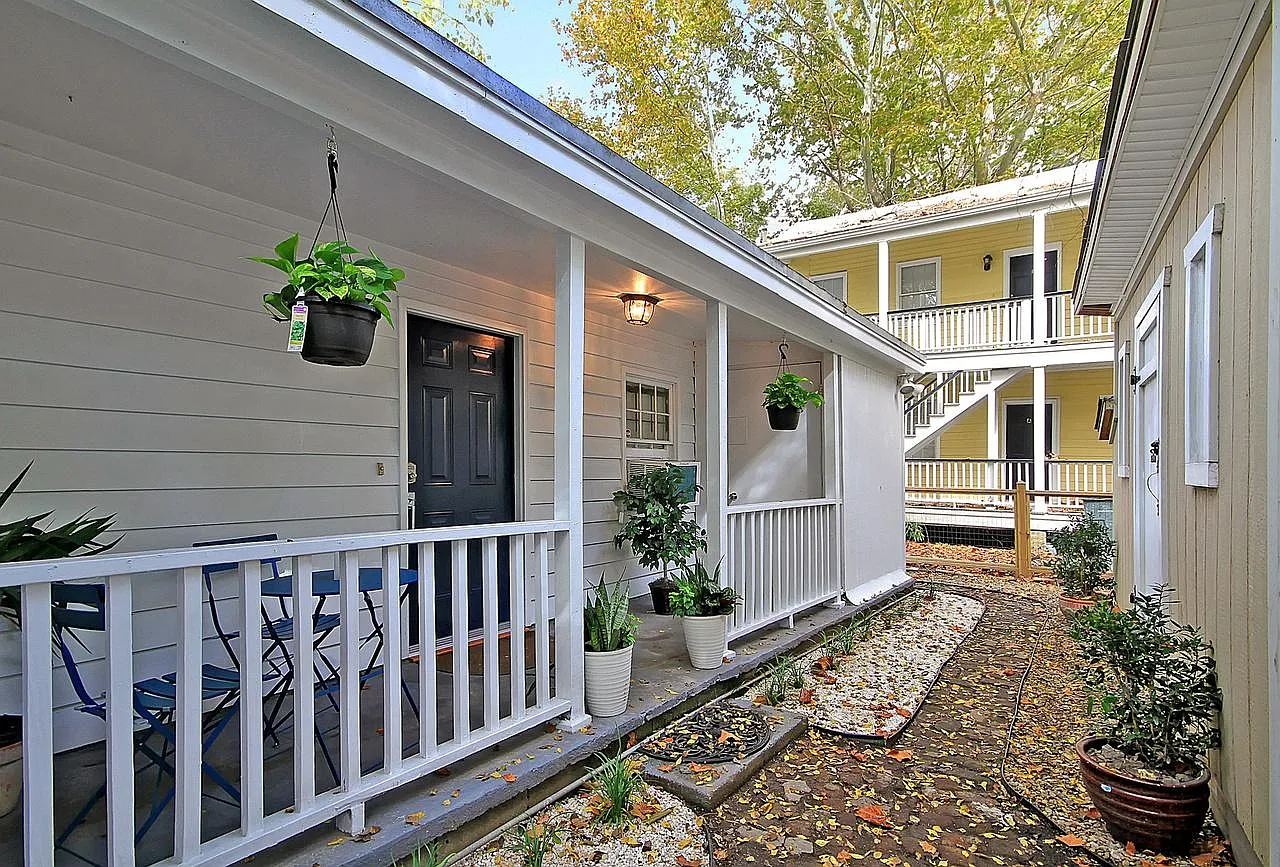3 Oliver Ct — Photo 2