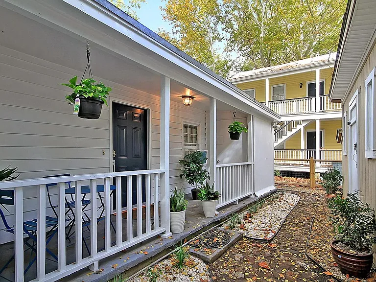 3 Oliver Ct #B — Photo 2