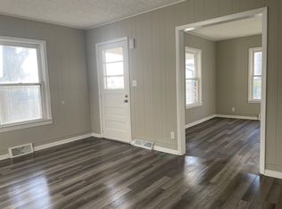 352 N Oak St, Manteno, IL 60950