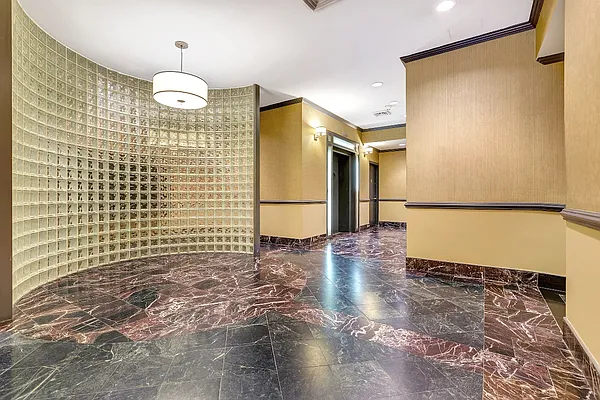 Rented by Corcoran | media 39