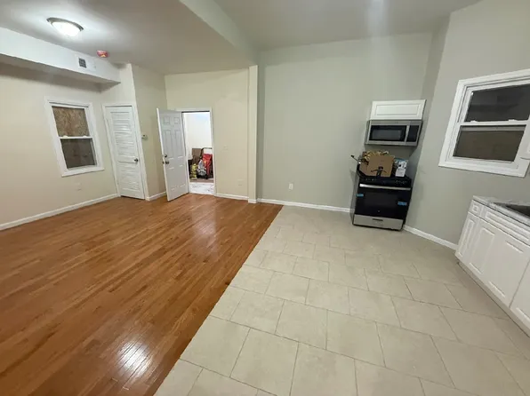 825-827 S 15th St #1R, Newark, NJ 07108