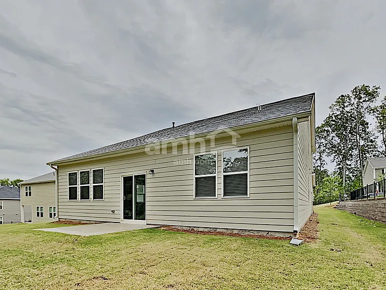 154 Lindridge Dr — Photo 21
