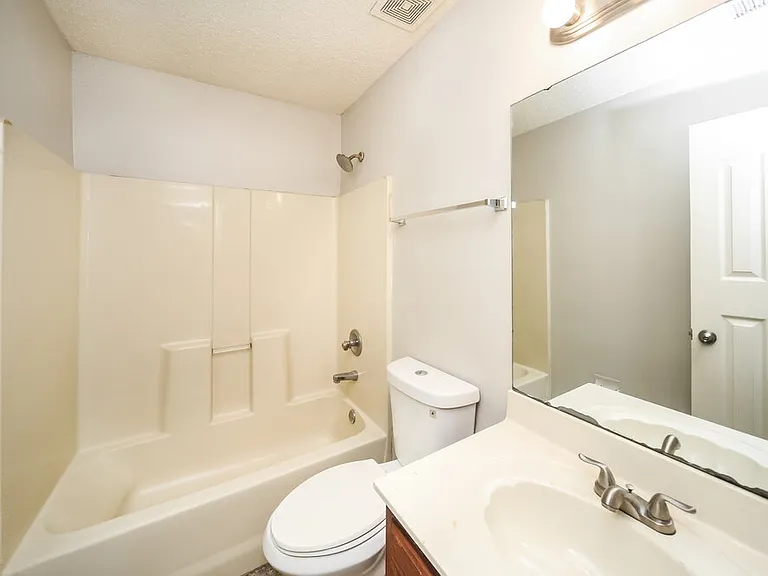 7714 Spring Morning Ct — Photo 14